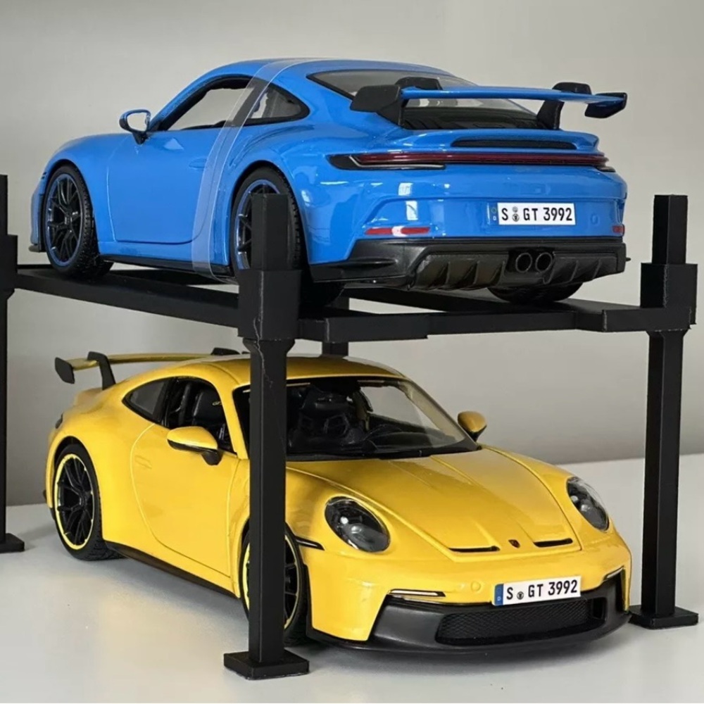 1/18 Scale 4-Post Car Lift For Toy Model Cars Garage Diorama Four-Post Lift